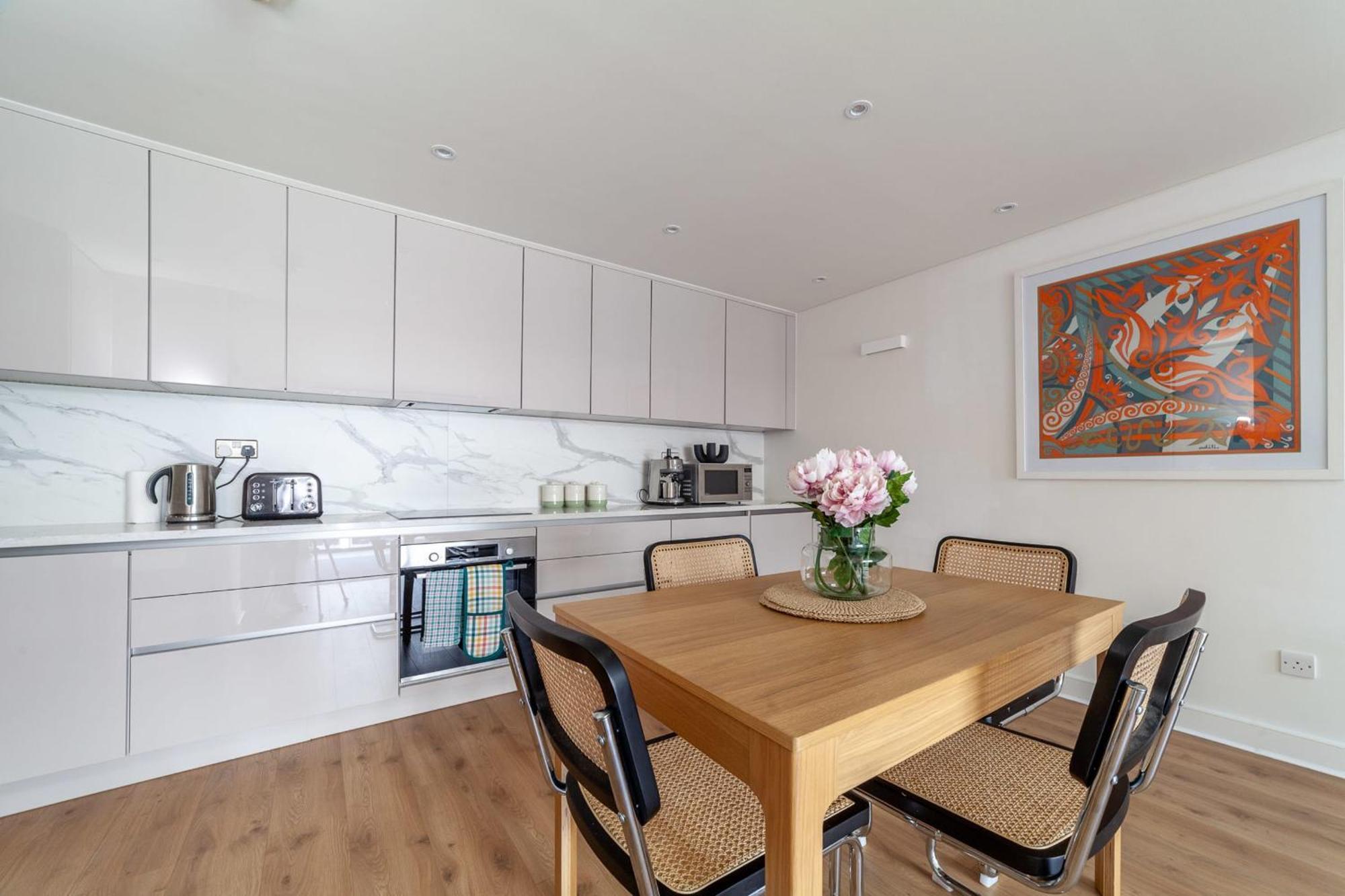 A Stylish Newly Refurbished Flat With City Access Apartment London Exterior photo